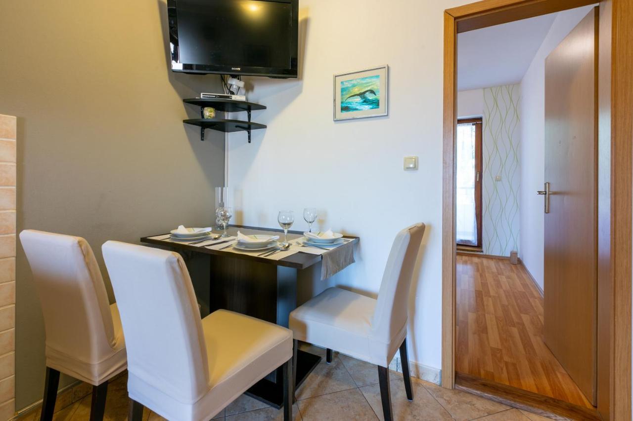 Apartments Armando Fažana Екстериор снимка