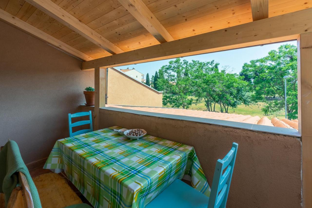 Apartments Armando Fažana Екстериор снимка