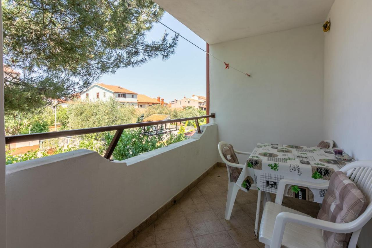 Apartments Armando Fažana Екстериор снимка