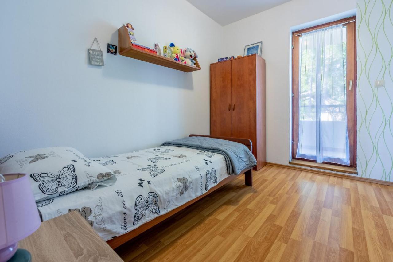 Apartments Armando Fažana Екстериор снимка