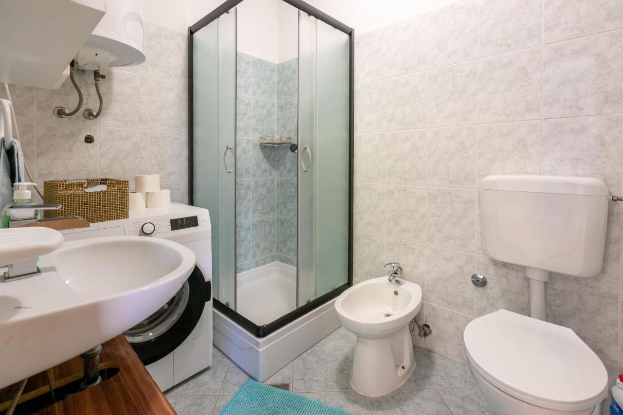 Apartments Armando Fažana Екстериор снимка