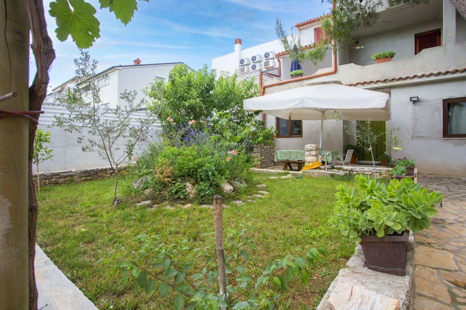 Apartments Armando Fažana Екстериор снимка